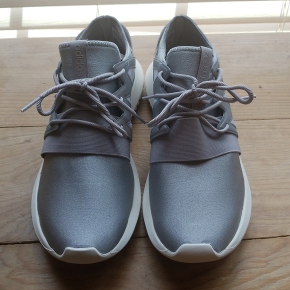 adidas Shoes - Adidas Tubular